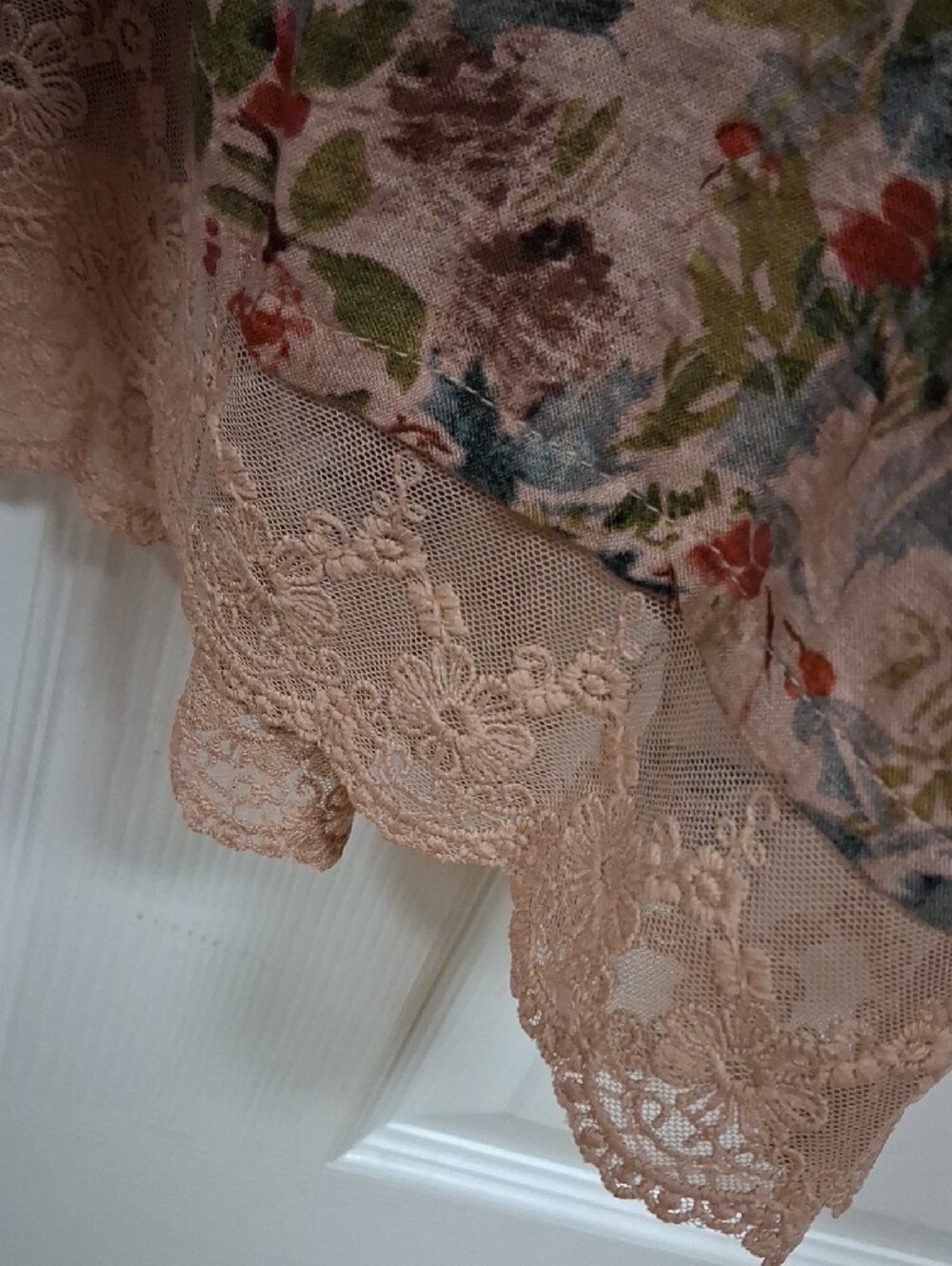 NATURAL LIFE Floral Wide-Leg Pants in Blush with Coral & Green Accents - Picture 5 of 6